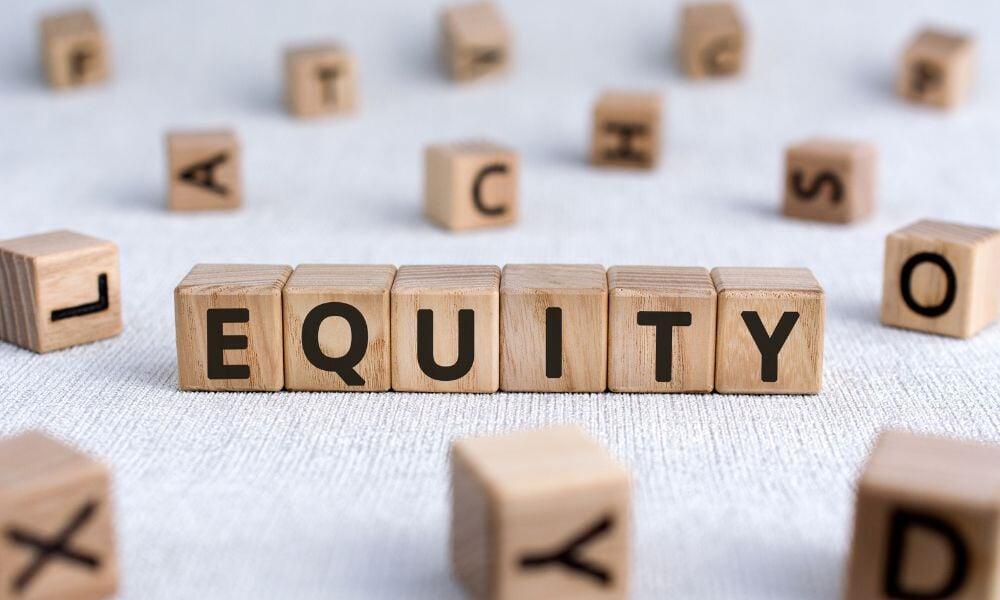 Equity Portfolio Management Services: A Complete Guide for Investors